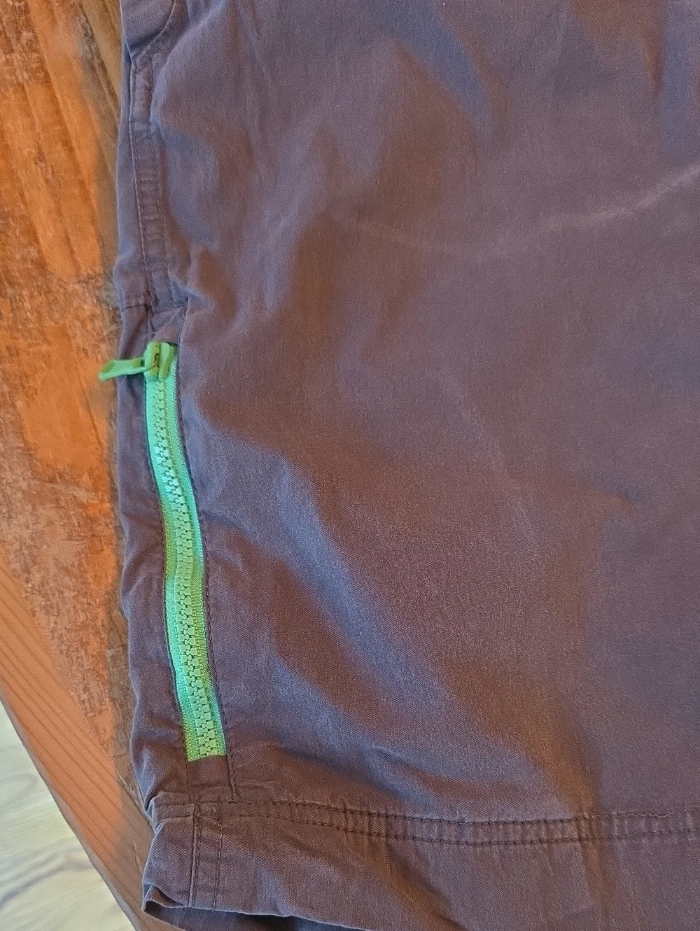 Old Navy Gray Men's Casual Shorts with Green Trim